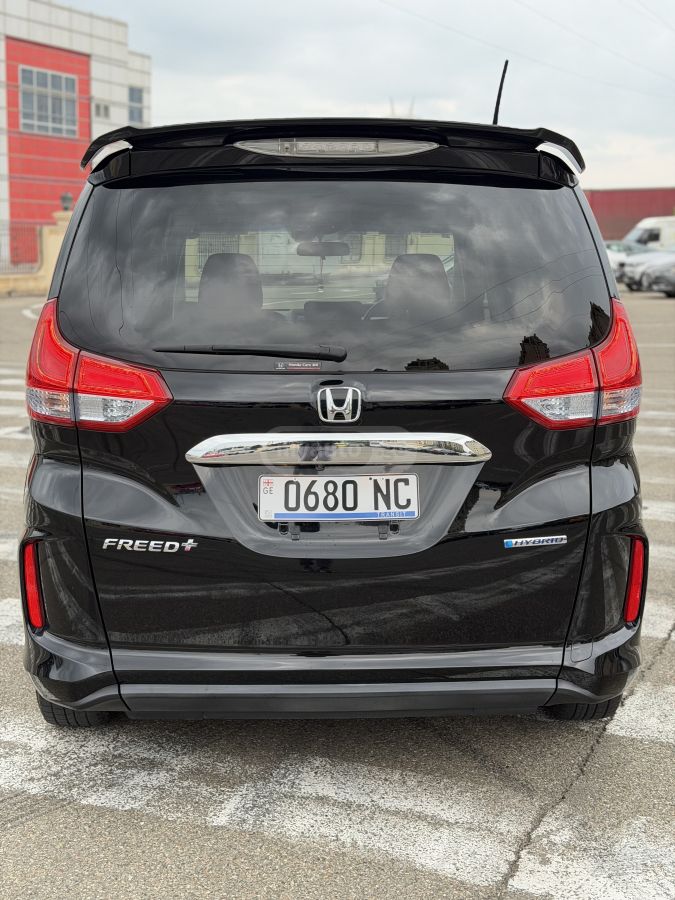 Honda Freed - фото 5