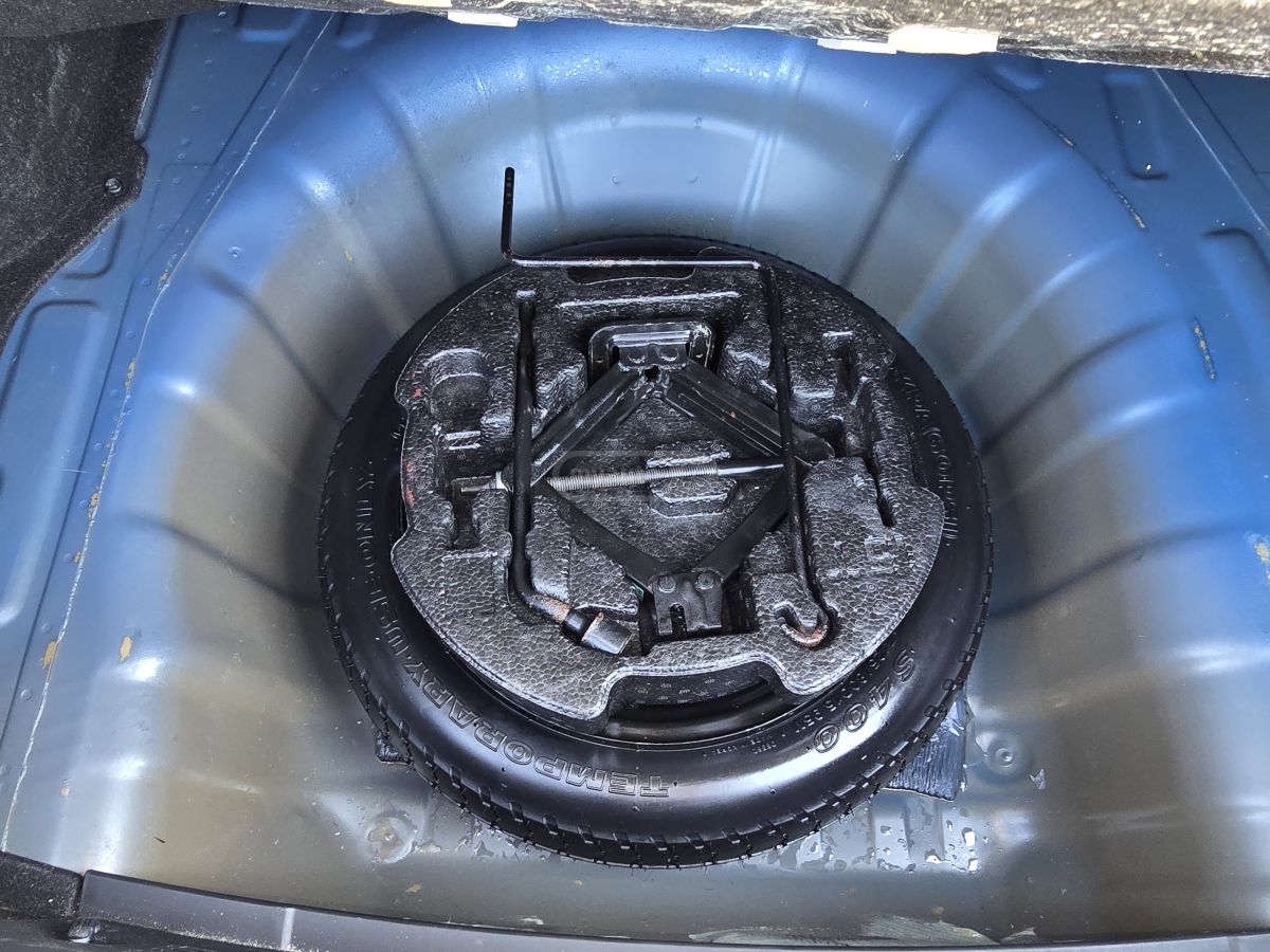 Hyundai Elantra - фото 8