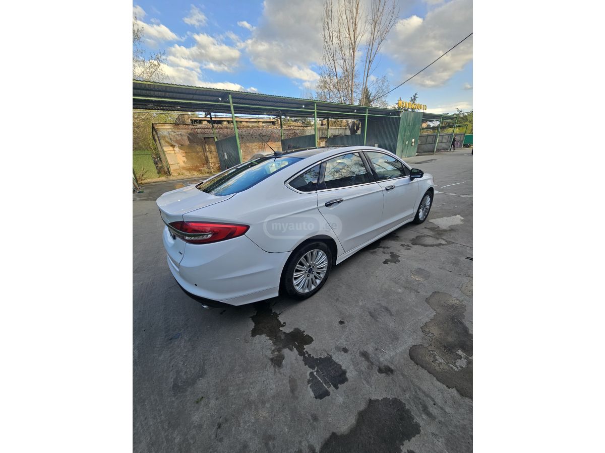 Ford Fusion - фото 3
