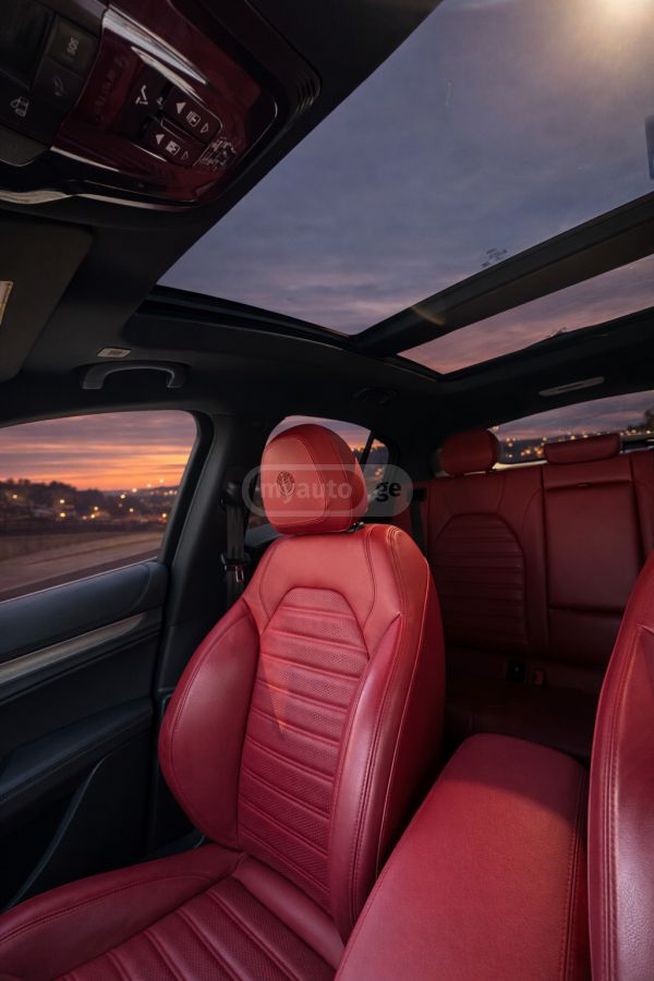 Alfa Romeo Veloce — миниатюра 12