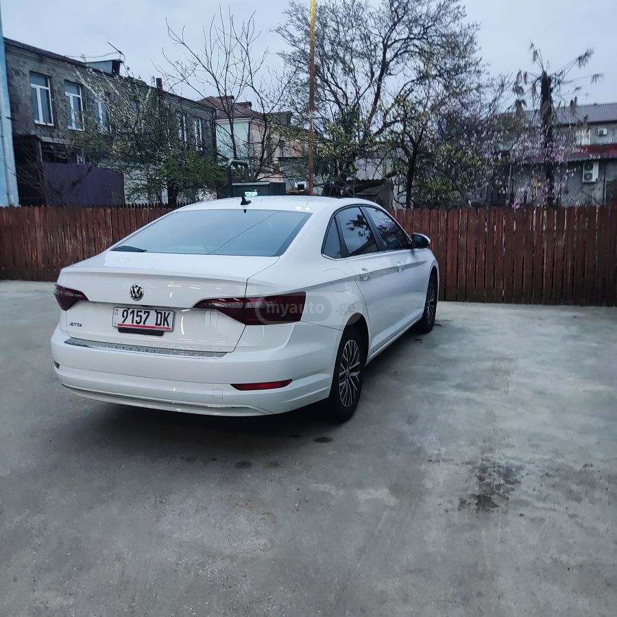 Volkswagen Jetta - фото 9