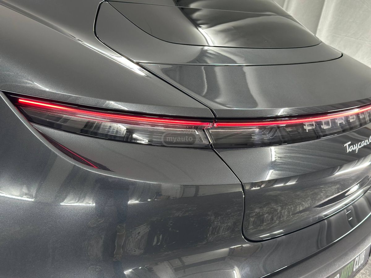 Porsche Taycan 4 S 2023 — миниатюра 6