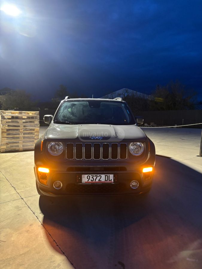 Jeep Renegade - фото 3