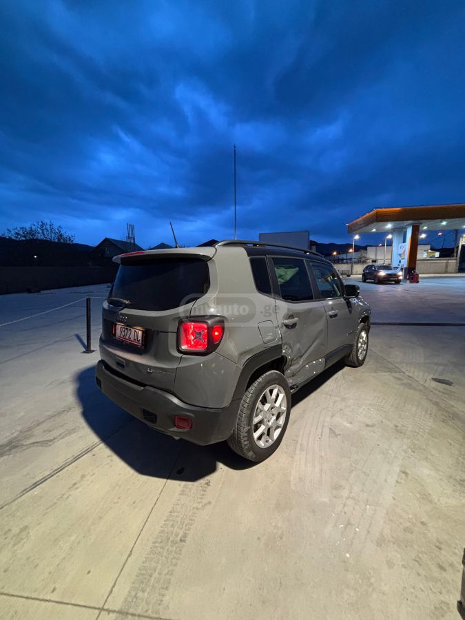 Jeep Renegade - фото 5