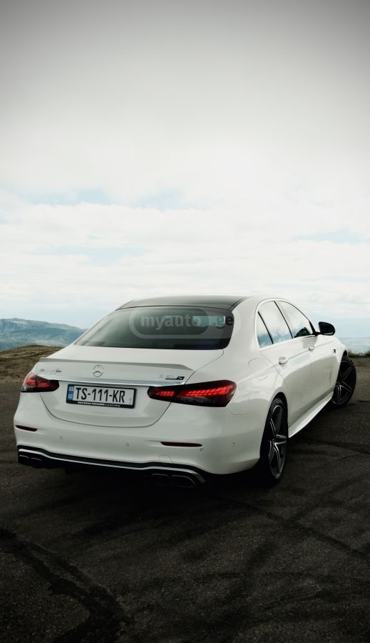 Mercedes-Benz E 63 AMG 2022 — миниатюра 6