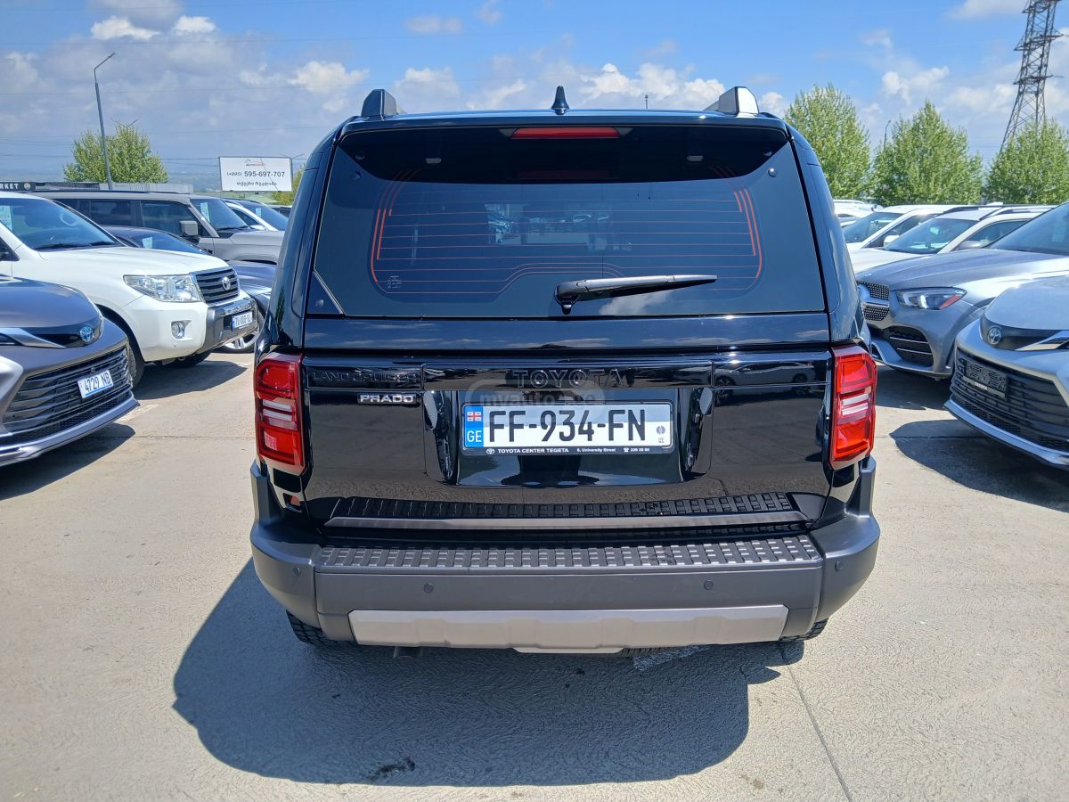 Toyota Land Cruiser Prado - фото 4