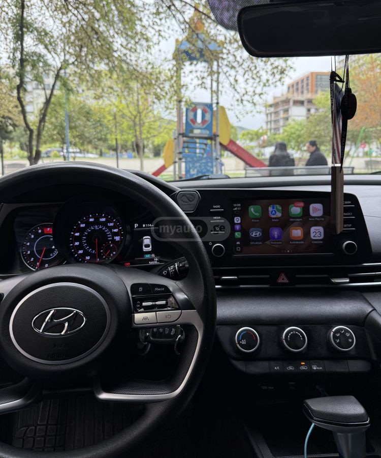 Hyundai Elantra - фото 8