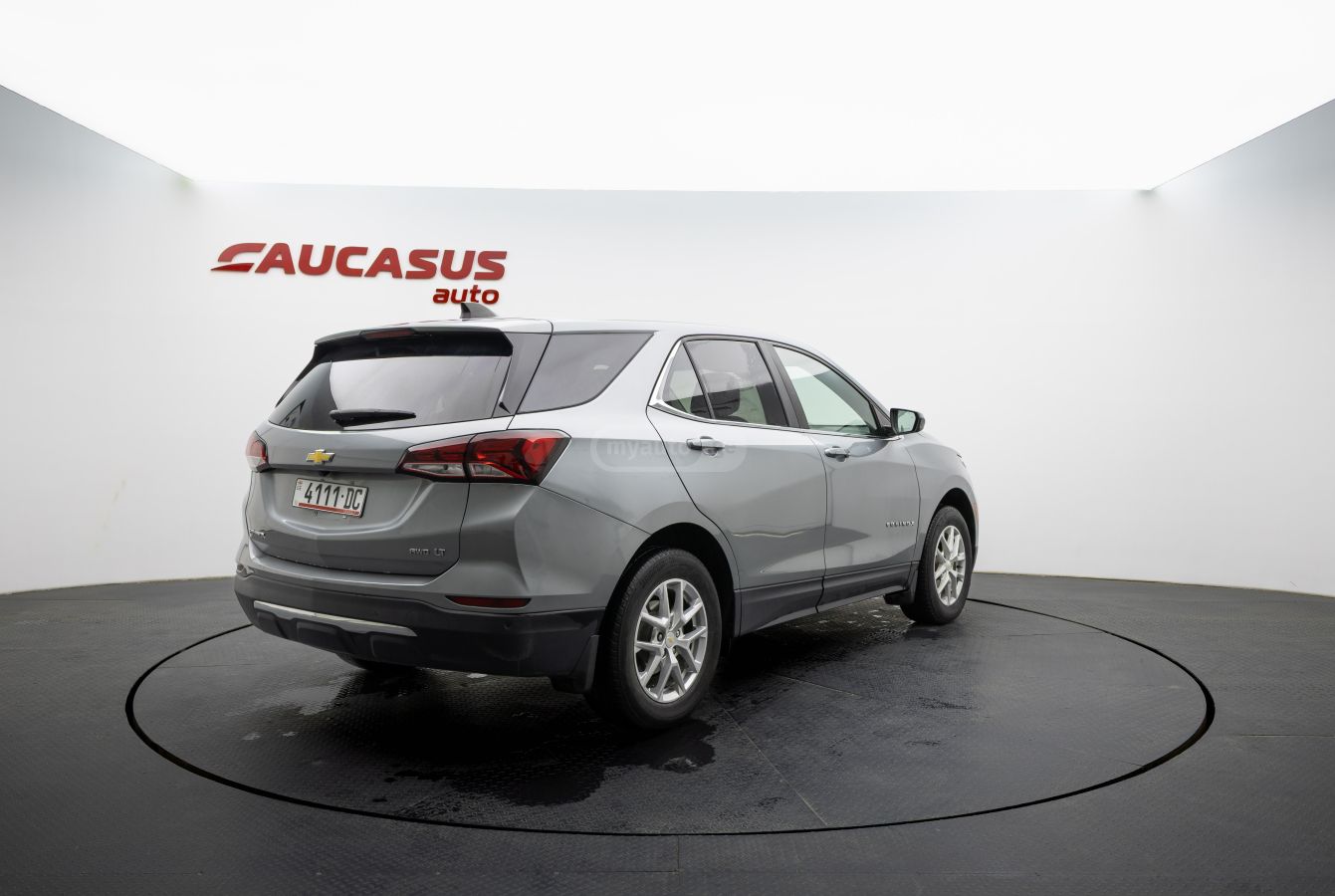 Chevrolet Equinox - фото 4
