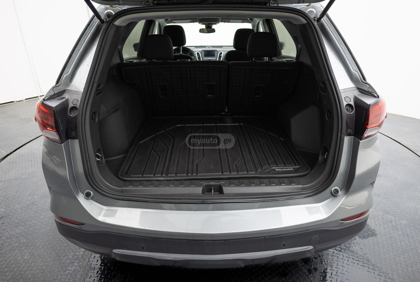 Chevrolet Equinox - фото 7