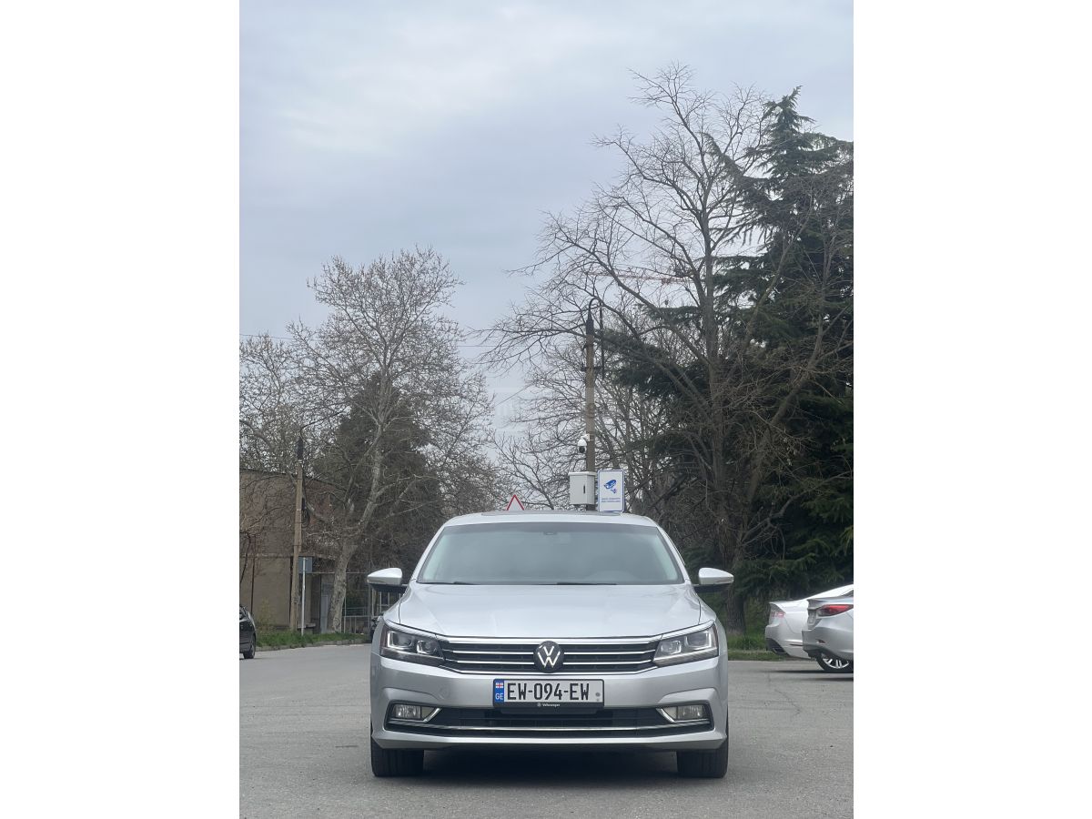 Volkswagen Passat - фото 2