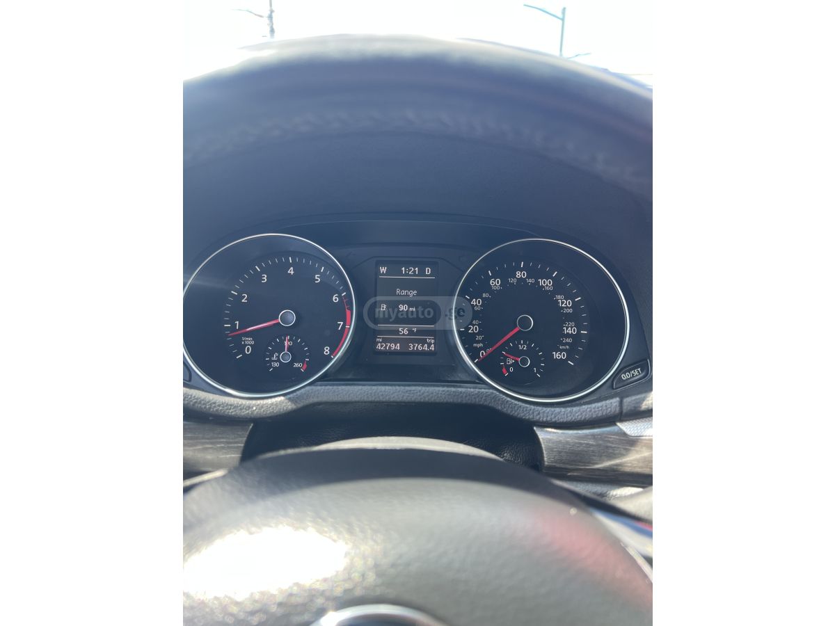 Volkswagen Passat - фото 7