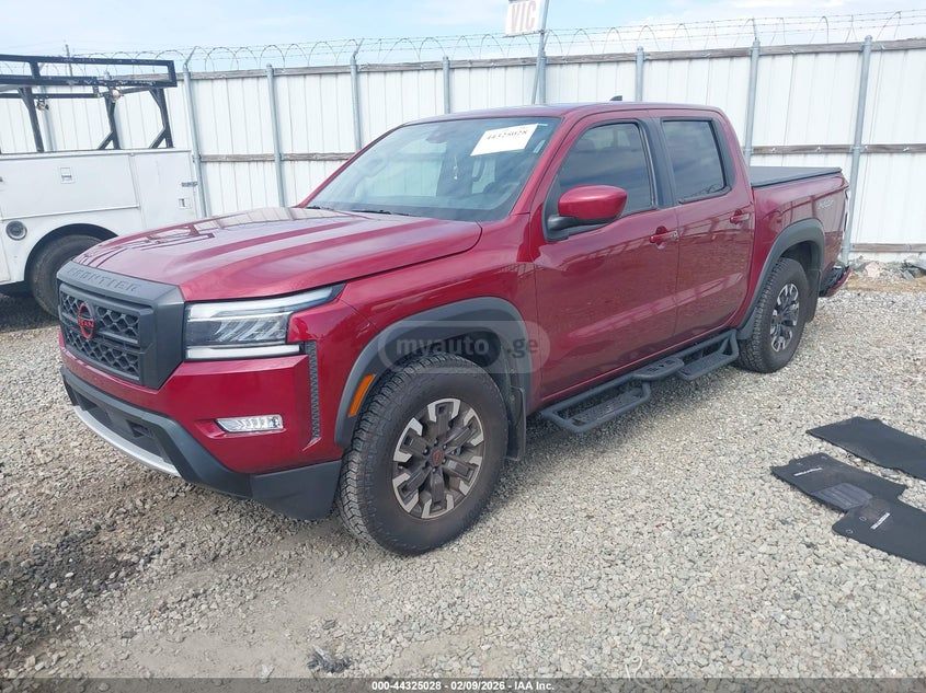 Nissan Frontier 2024 — миниатюра 2