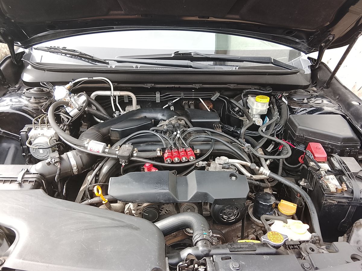 Subaru Outback - фото 2