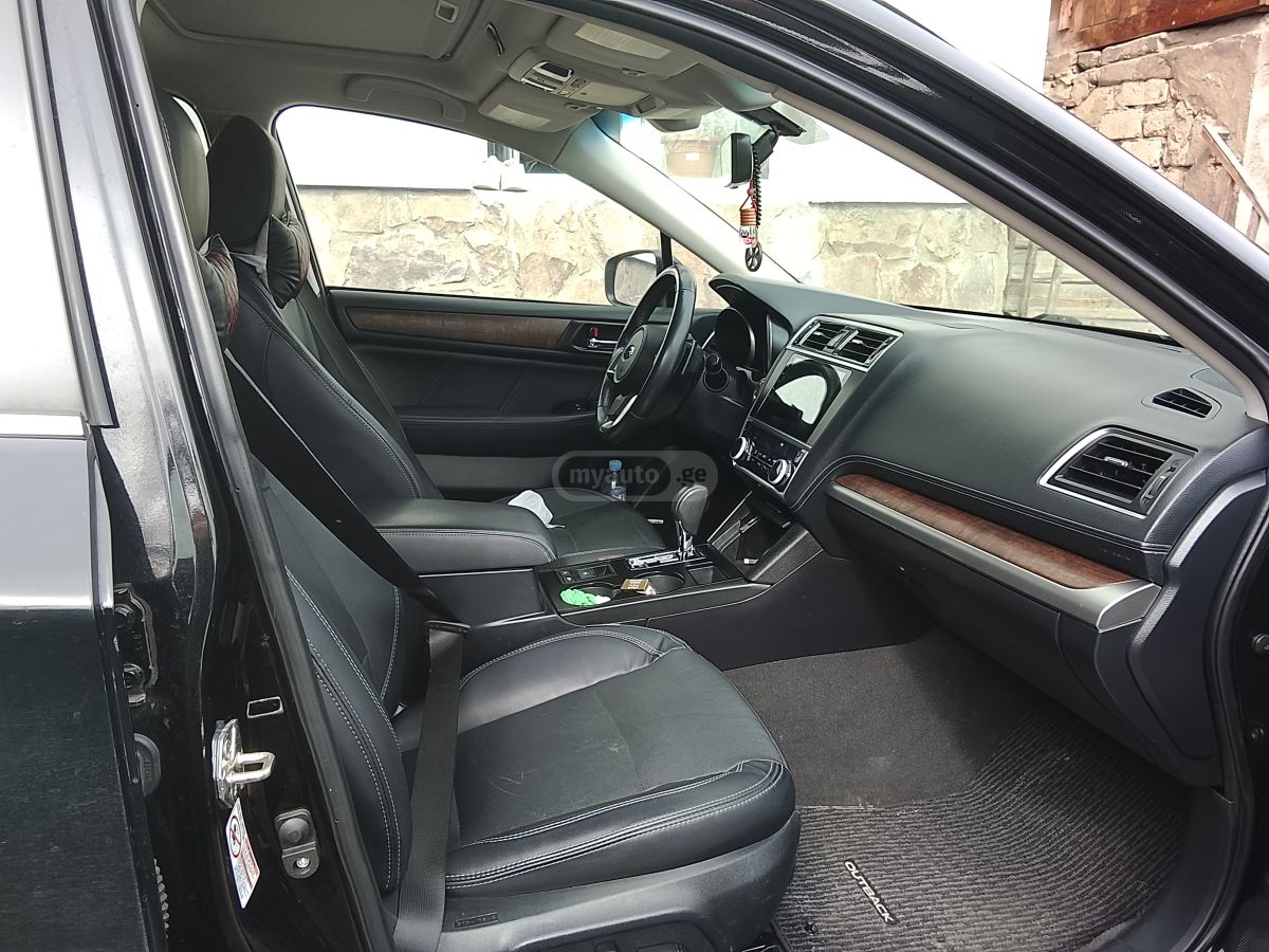 Subaru Outback - фото 5