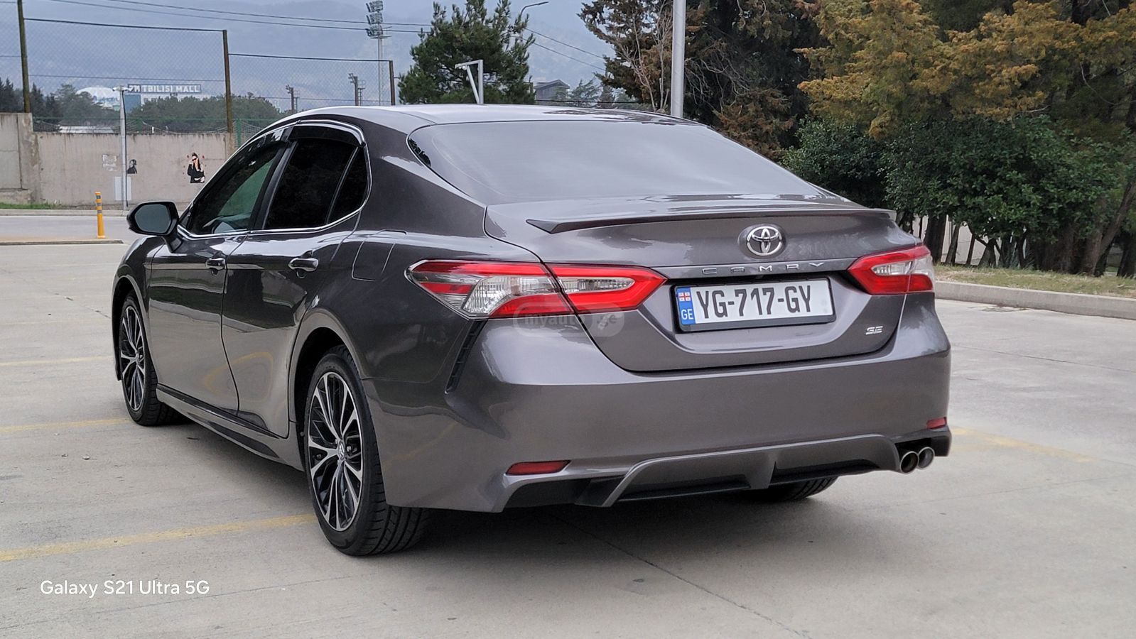 Toyota Camry - фото 4