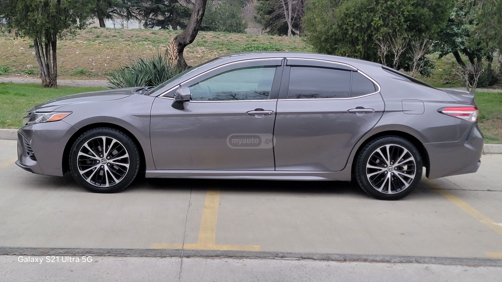 Toyota Camry - фото 8