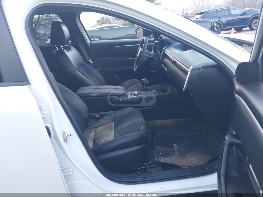 Mazda CX-50 - фото 5