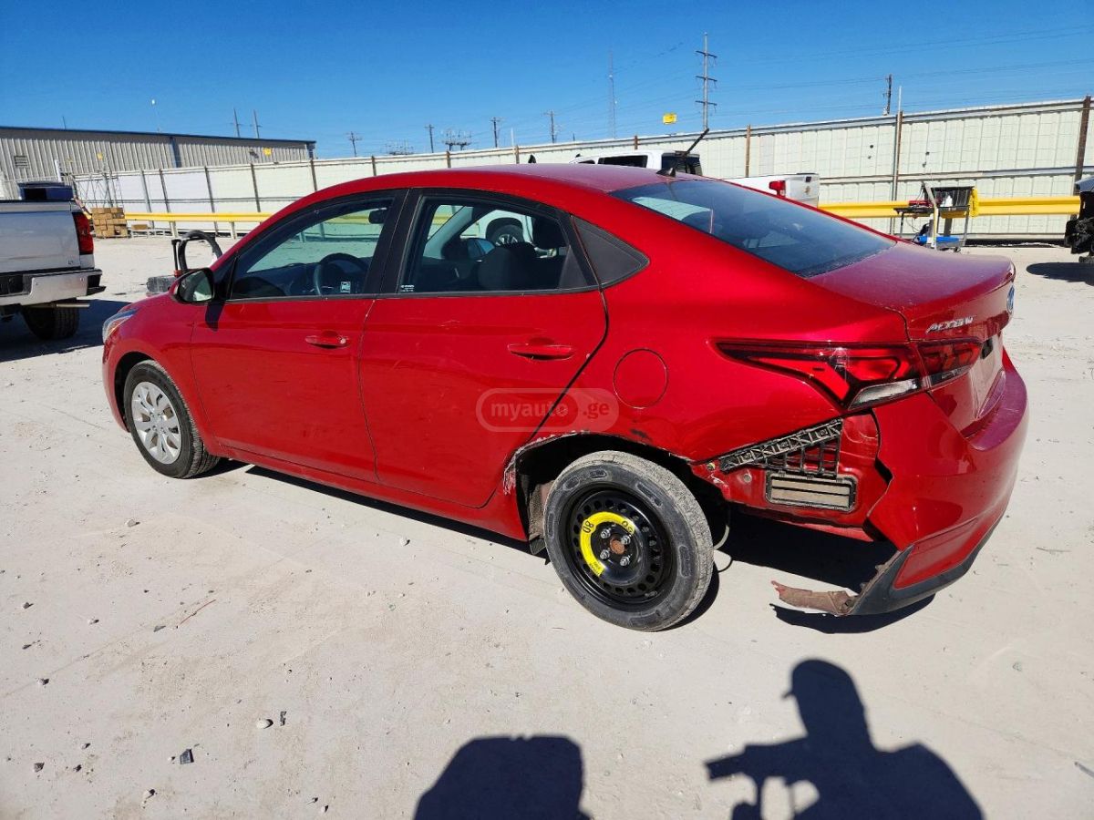 Hyundai Accent - фото 2