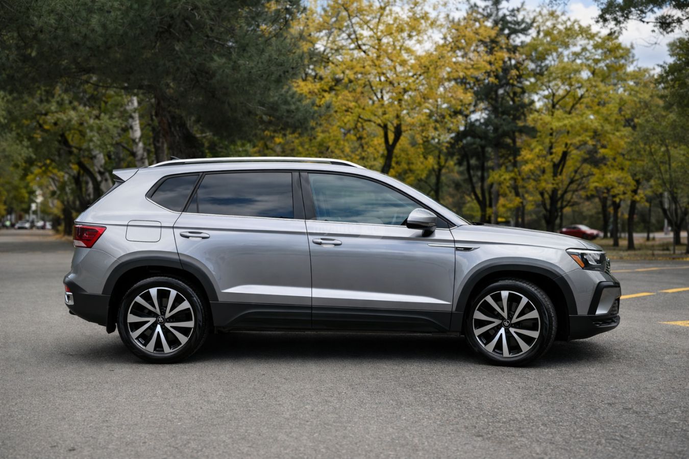 Volkswagen Taos - фото 5