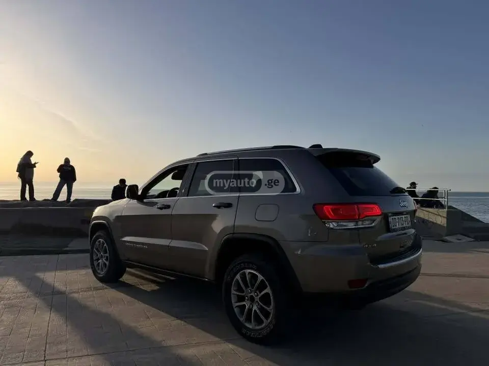 Jeep Limited 4dr 4x4 Automatic 2016