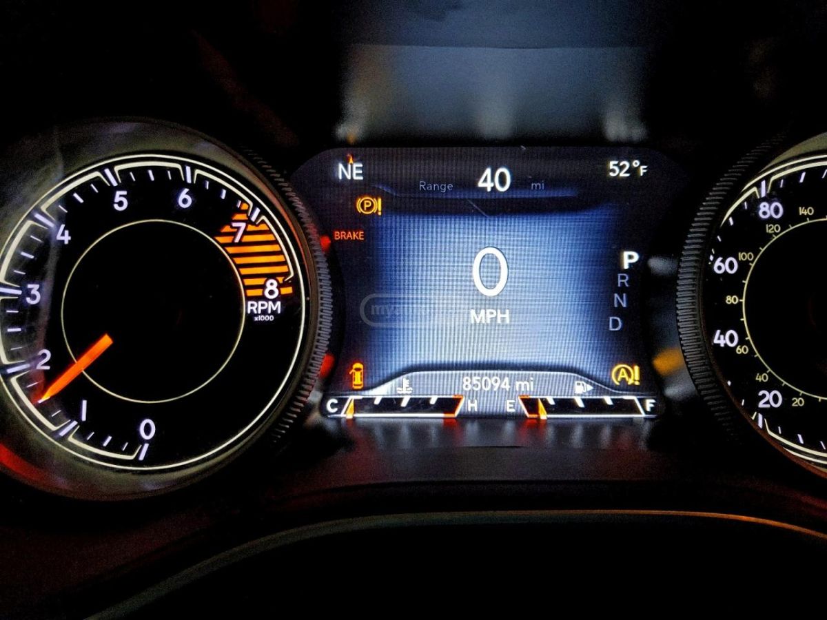 Jeep Cherokee - фото 9