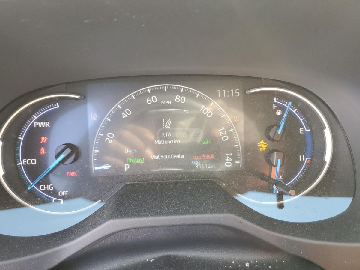 Toyota RAV 4 - фото 9