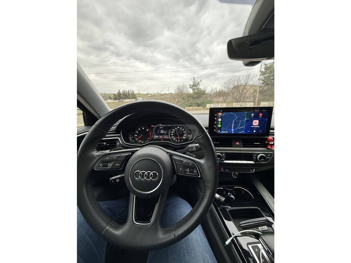 Audi A4 - фото 13