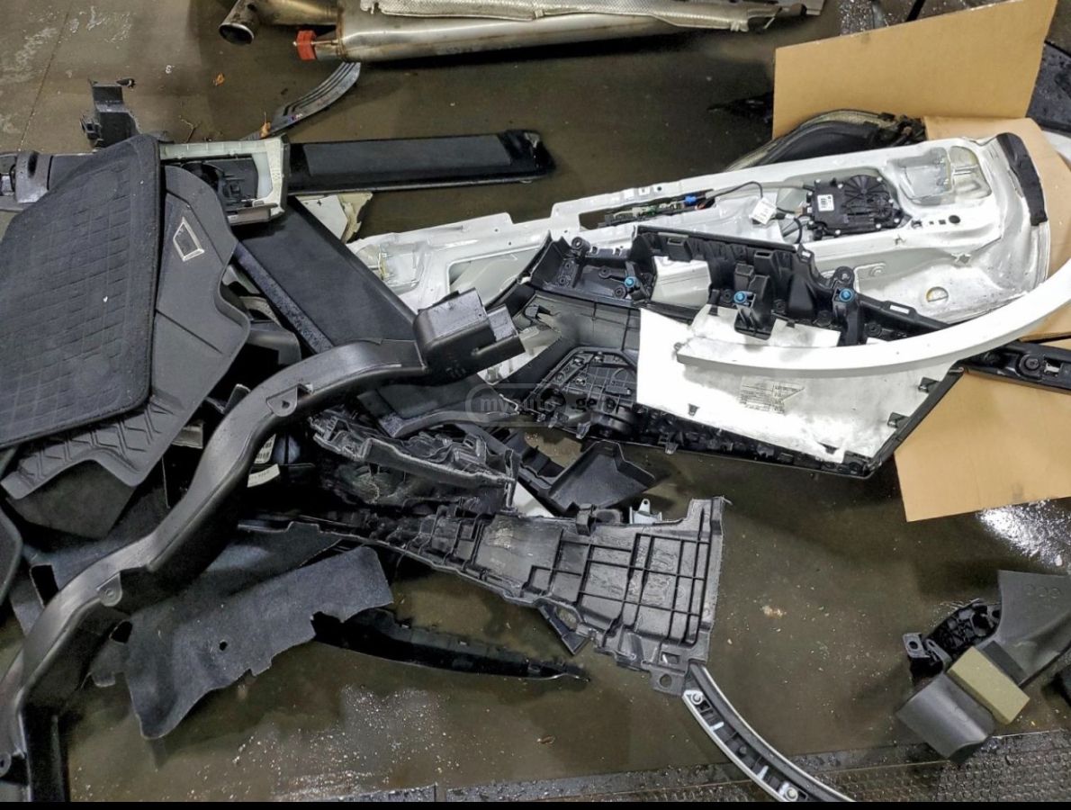 BMW xDrive40i 4dr All-Wheel Drive — миниатюра 12