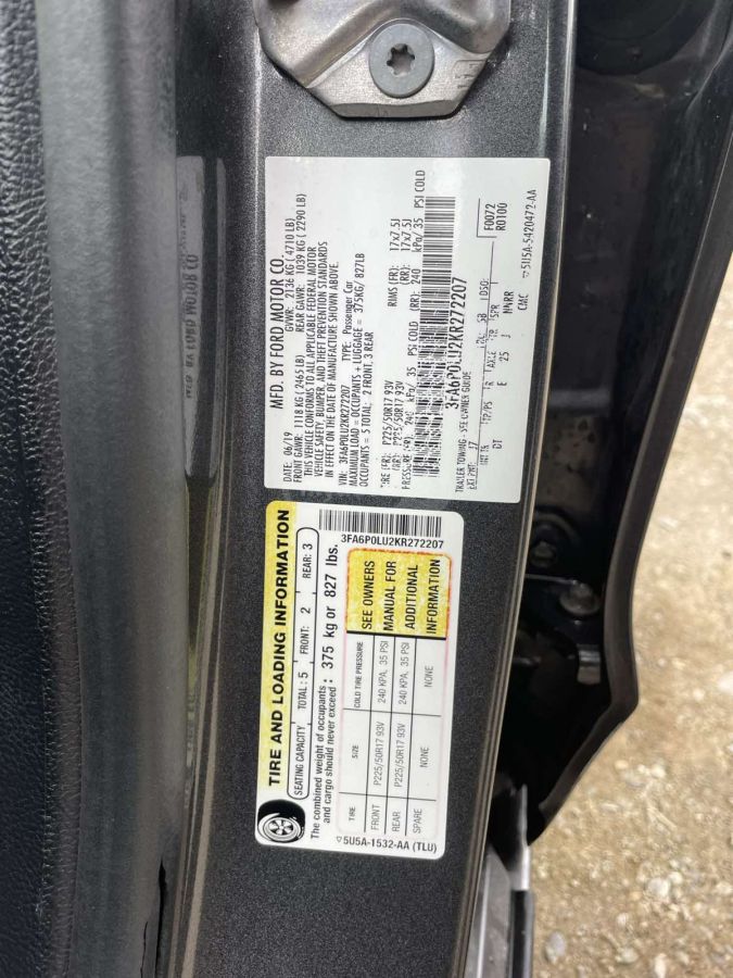 Ford Fusion - фото 7