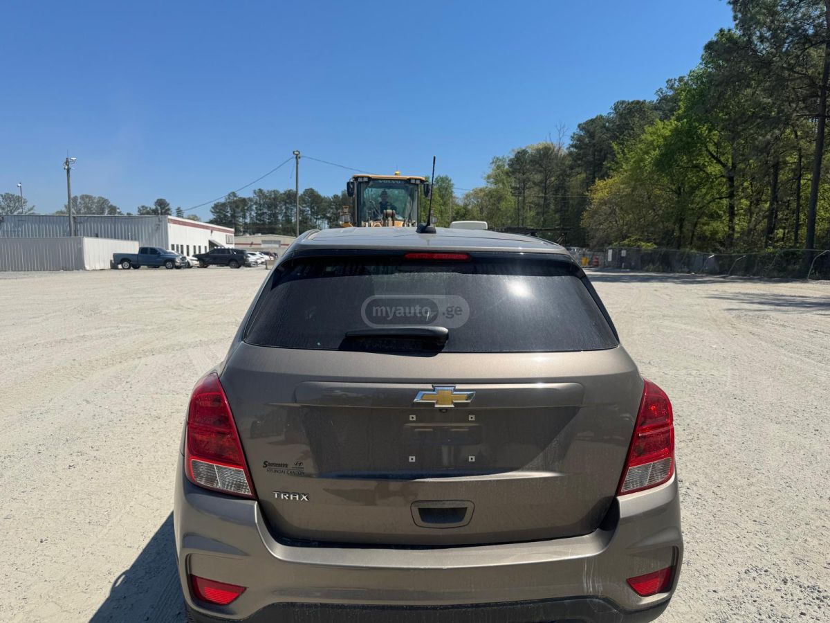 Chevrolet Trax - фото 2