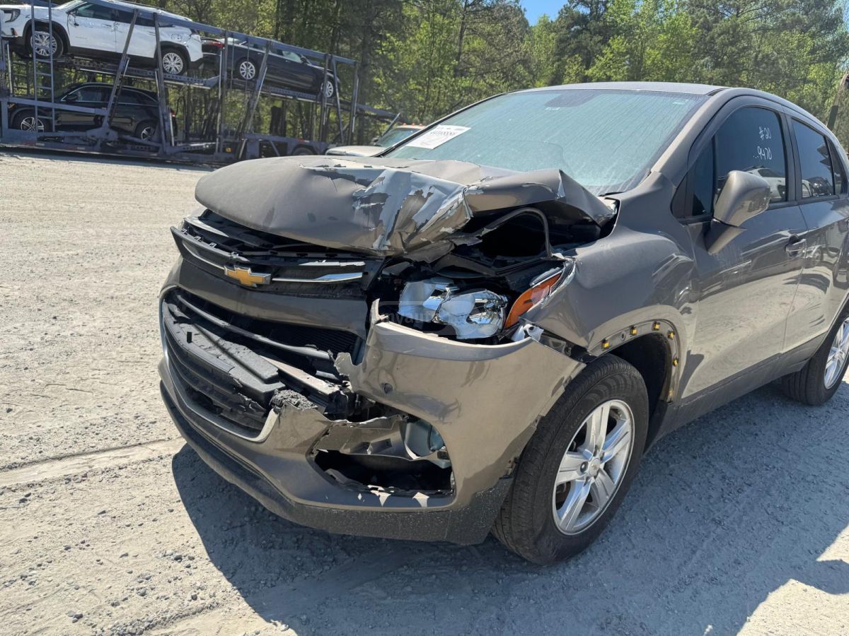 Chevrolet Trax - фото 5