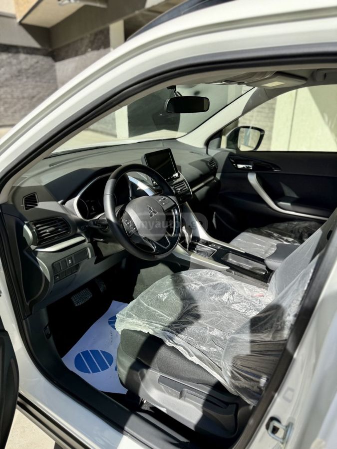 Mitsubishi ПРОХОДНОЙ 03/22 — миниатюра 8