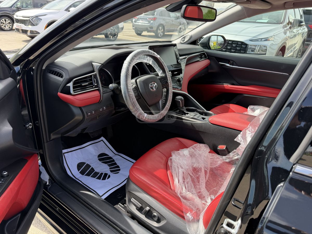 Toyota Camry - фото 14