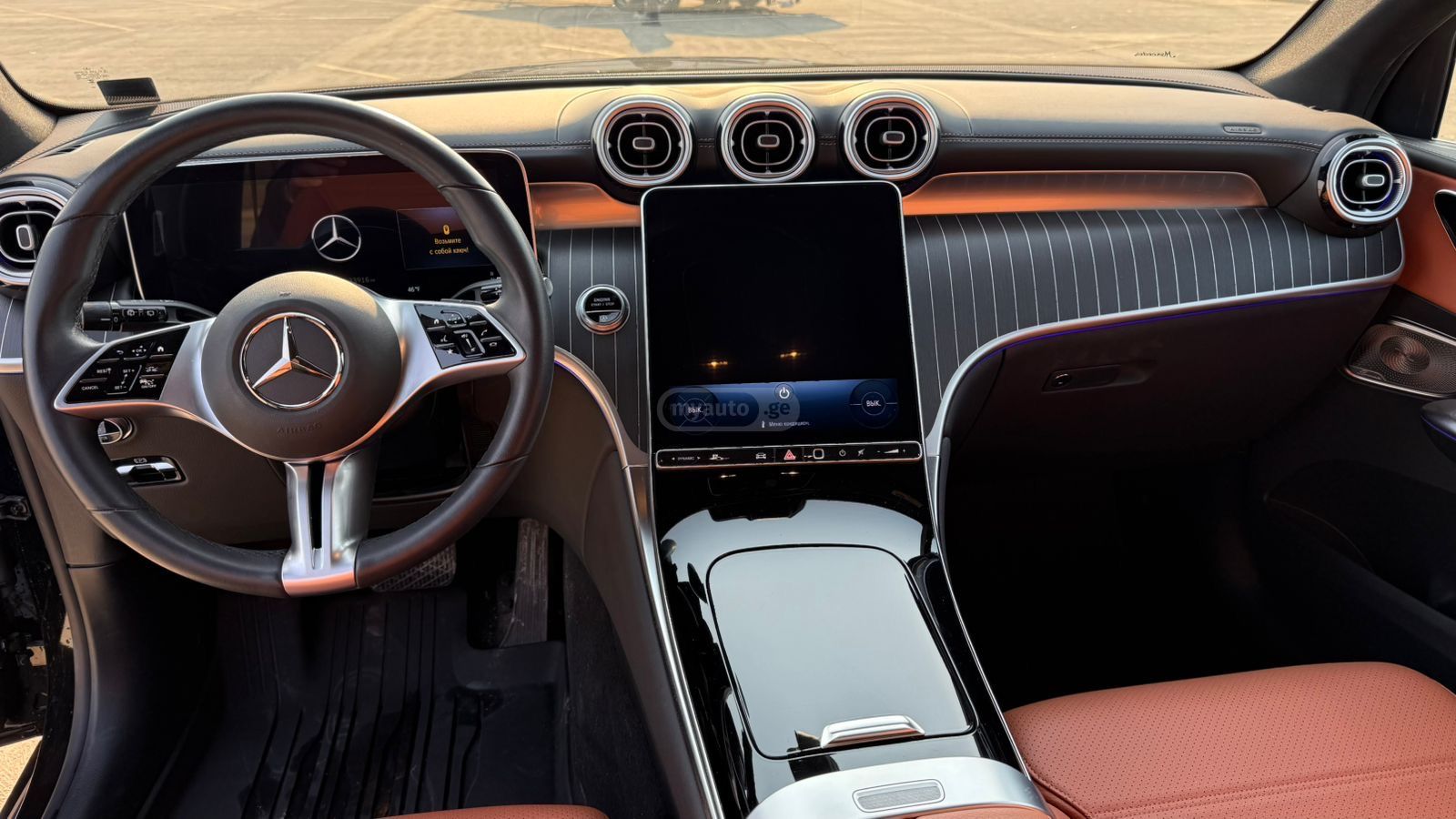 Mercedes-Benz GLC 300 - фото 13