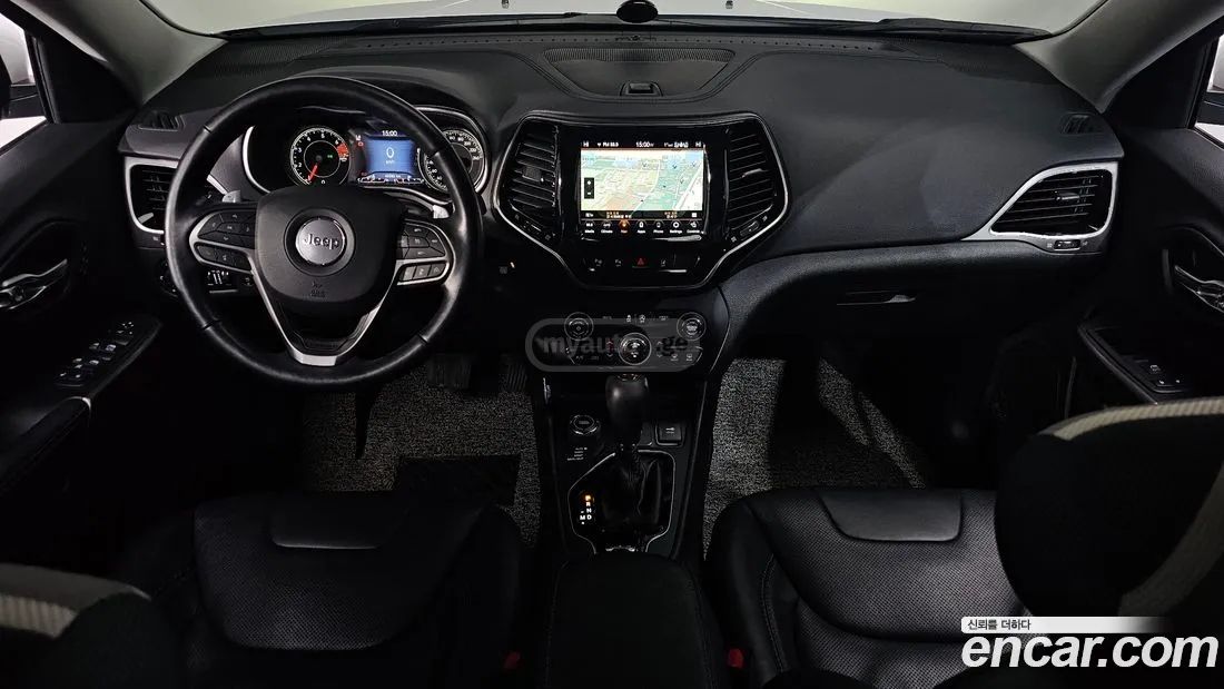 Jeep Cherokee - фото 7