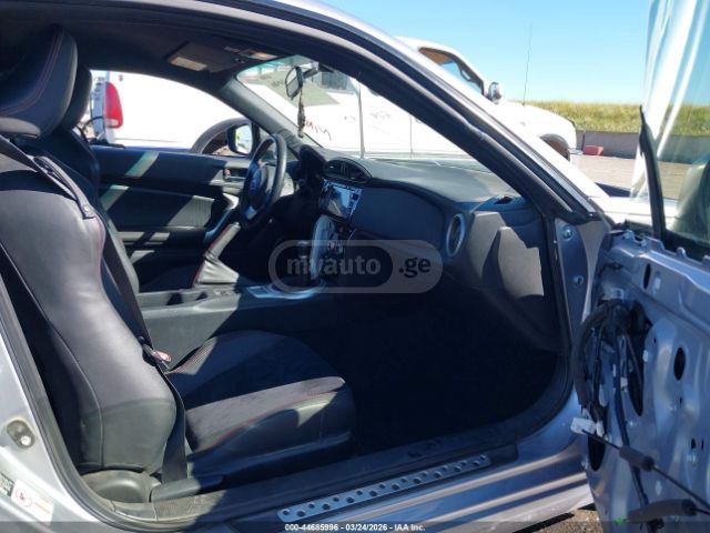 Subaru BRZ Limited 2dr Rear-Wheel Drive C 2020 — миниатюра 5