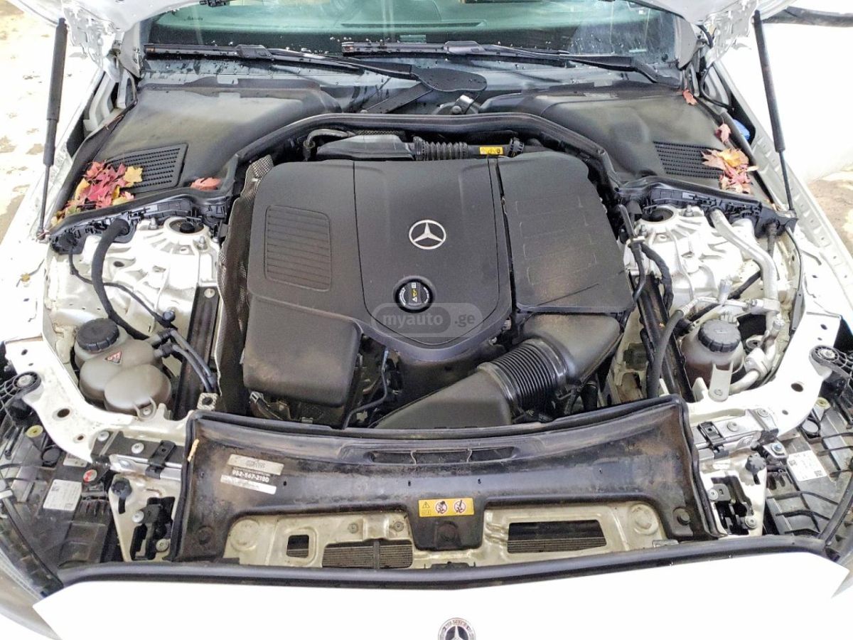 Mercedes-Benz C 30 AMG 2024 — миниатюра 10