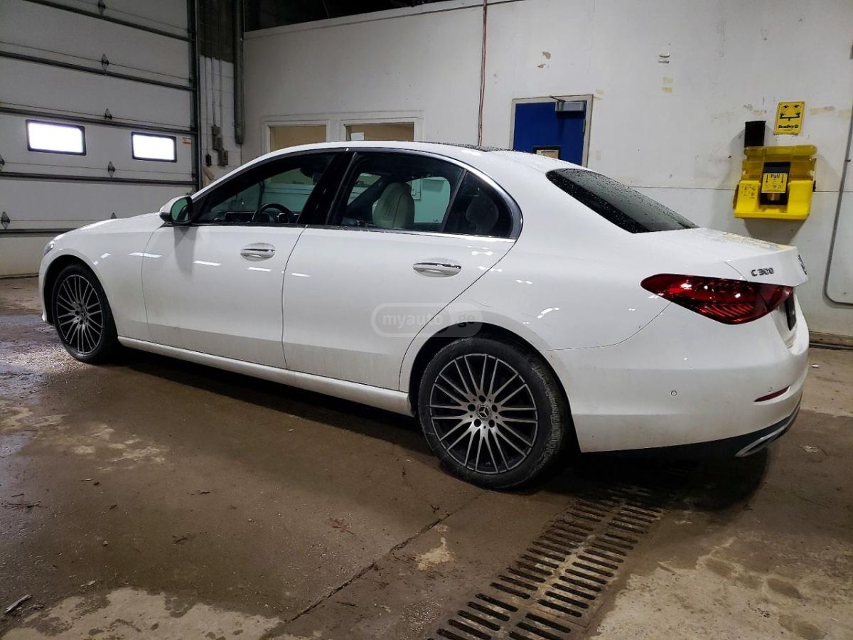 Mercedes-Benz C 30 AMG 2024 — миниатюра 2