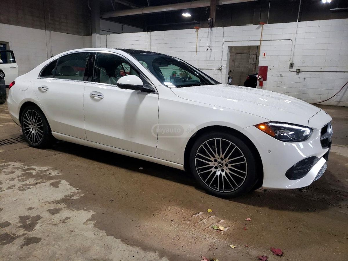 Mercedes-Benz C 30 AMG 2024 — миниатюра 4