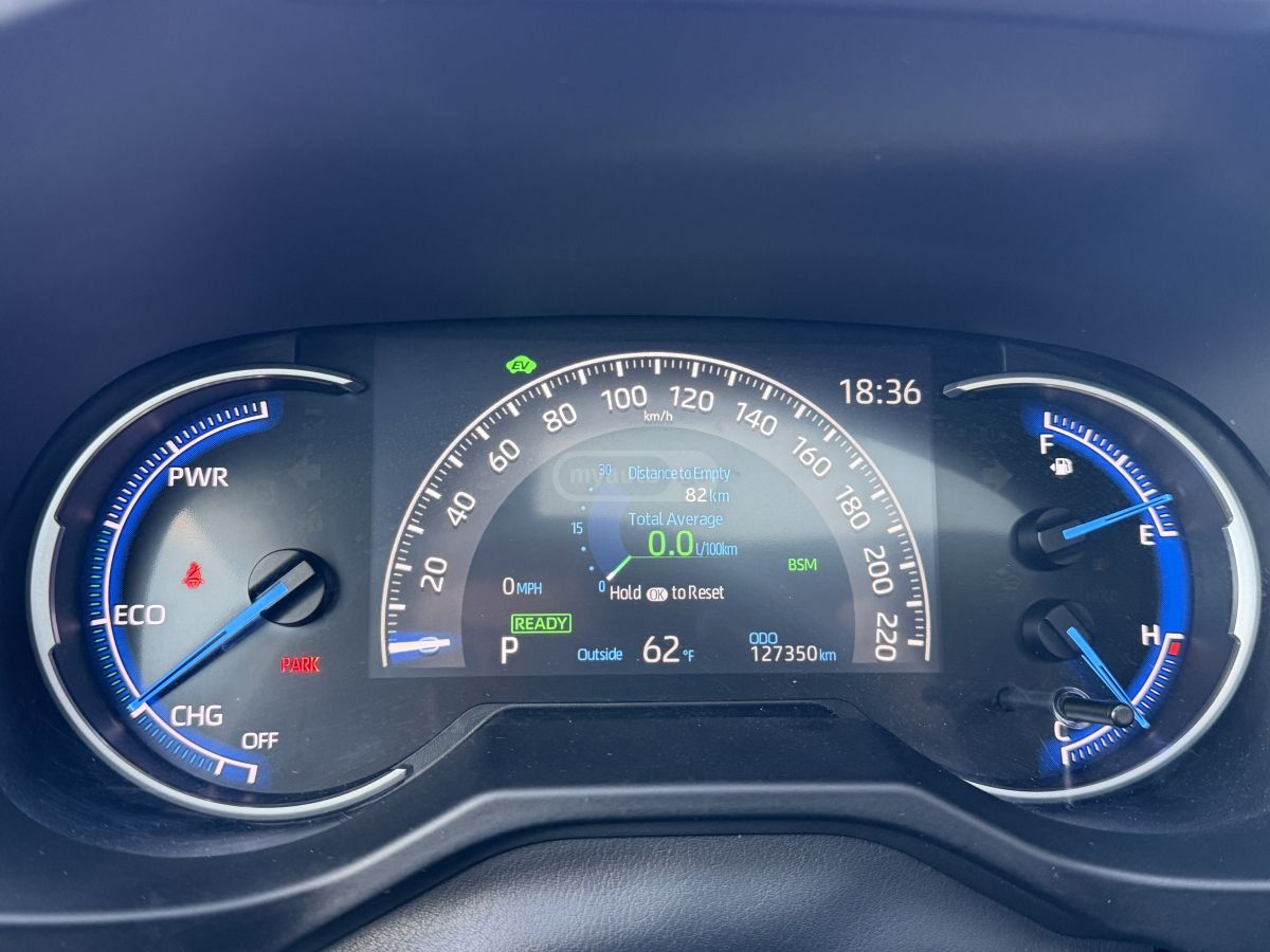 Toyota RAV 4 - фото 11