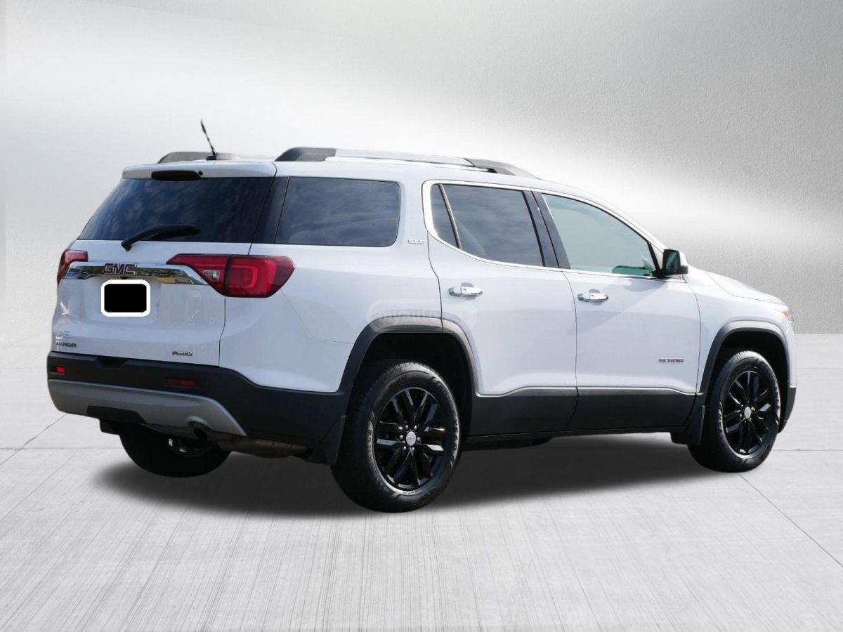 GMC Acadia - фото 3