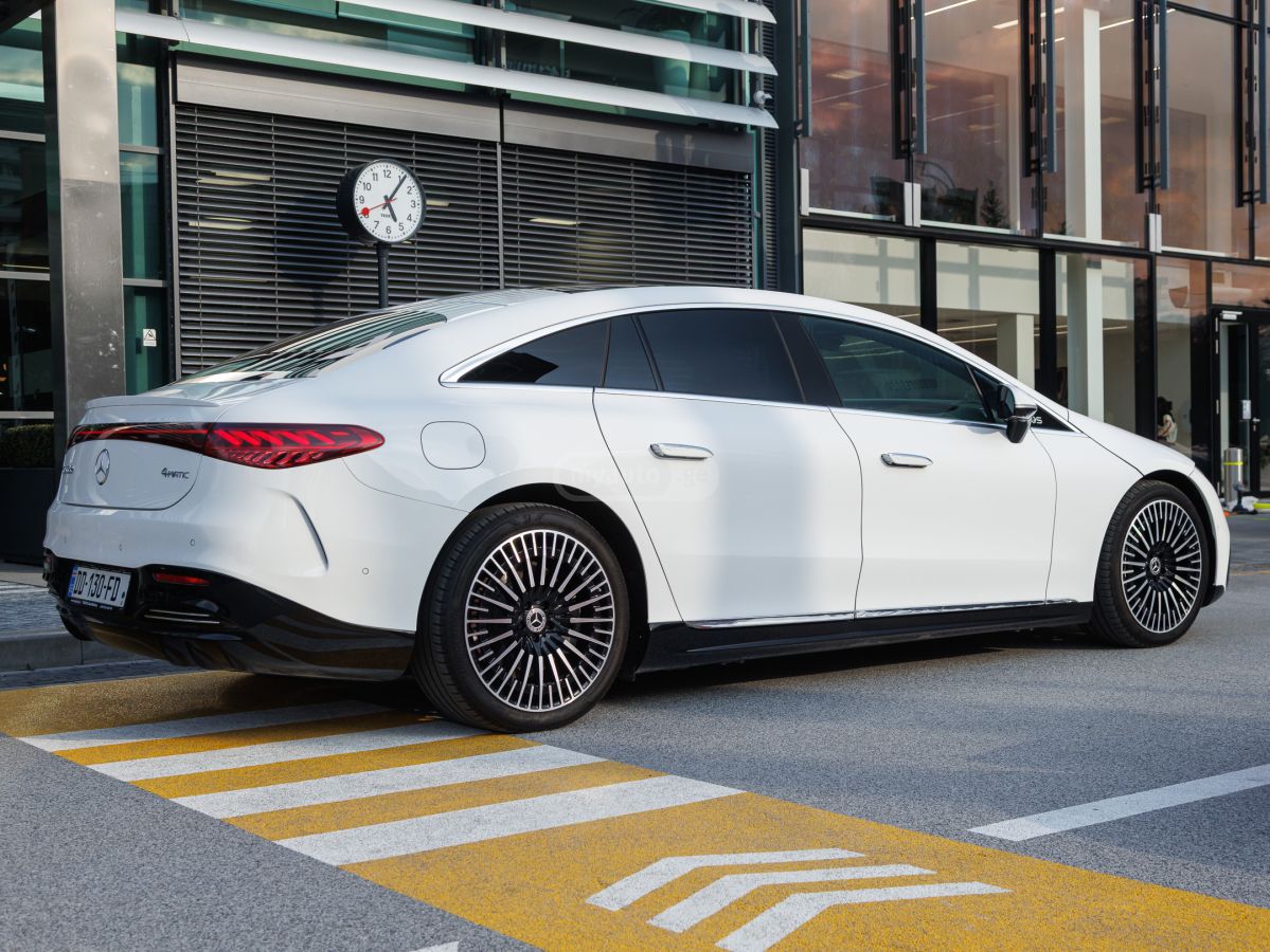 Mercedes-Benz 580 4 MATIC — миниатюра 2