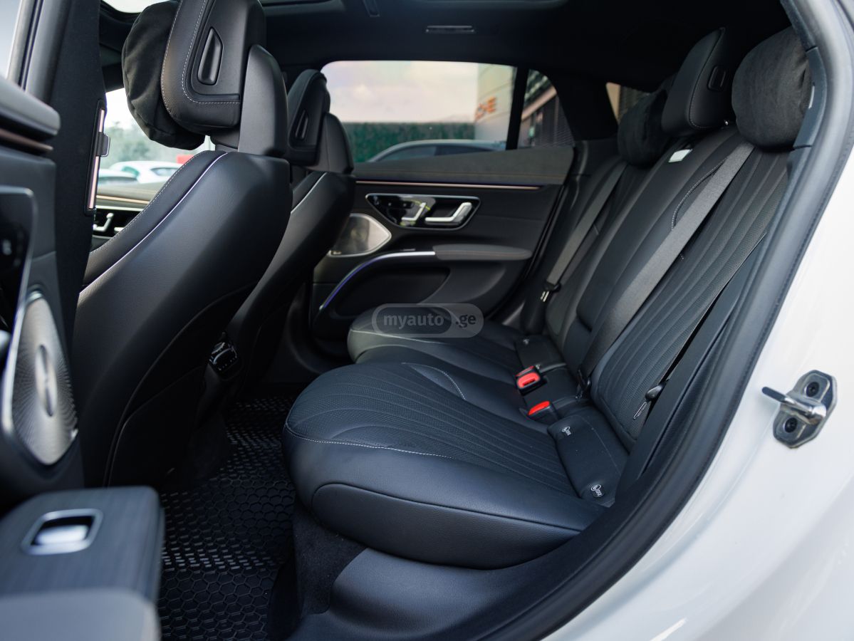 Mercedes-Benz 580 4 MATIC — миниатюра 9