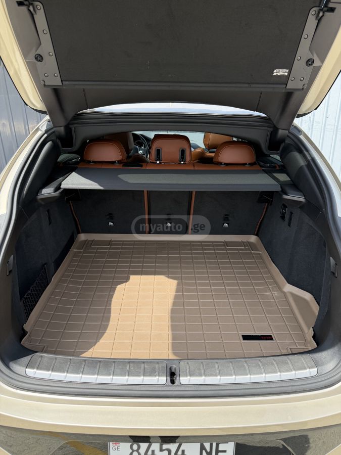 BMW X4 - фото 10