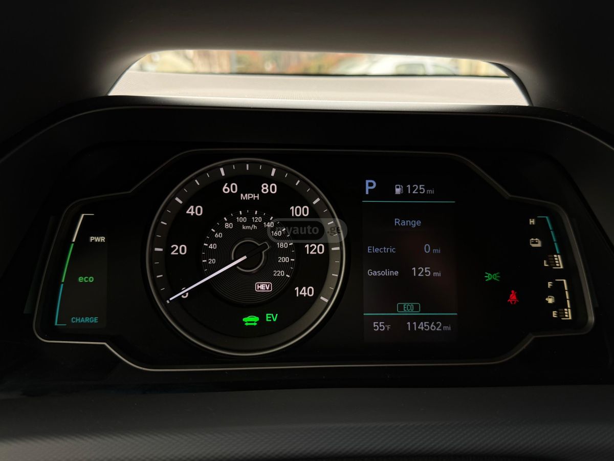 Hyundai Ioniq - фото 9