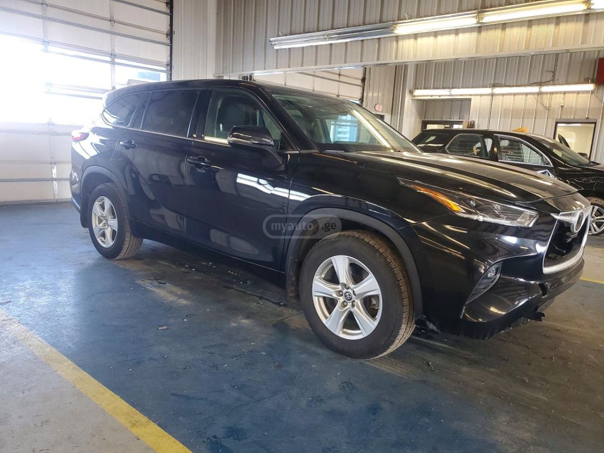Toyota Highlander - фото 4