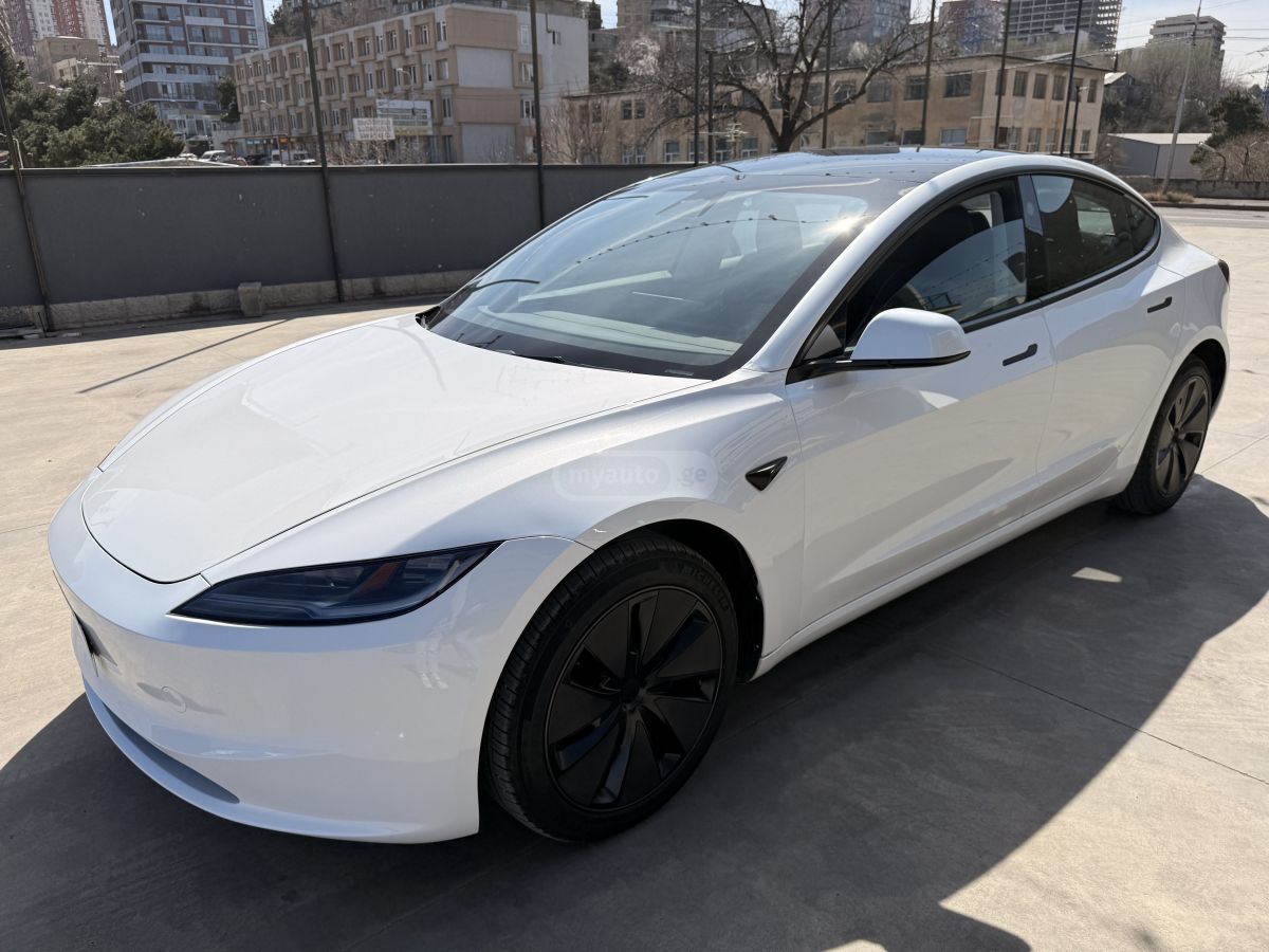 Tesla Model 3 2025 — миниатюра 5