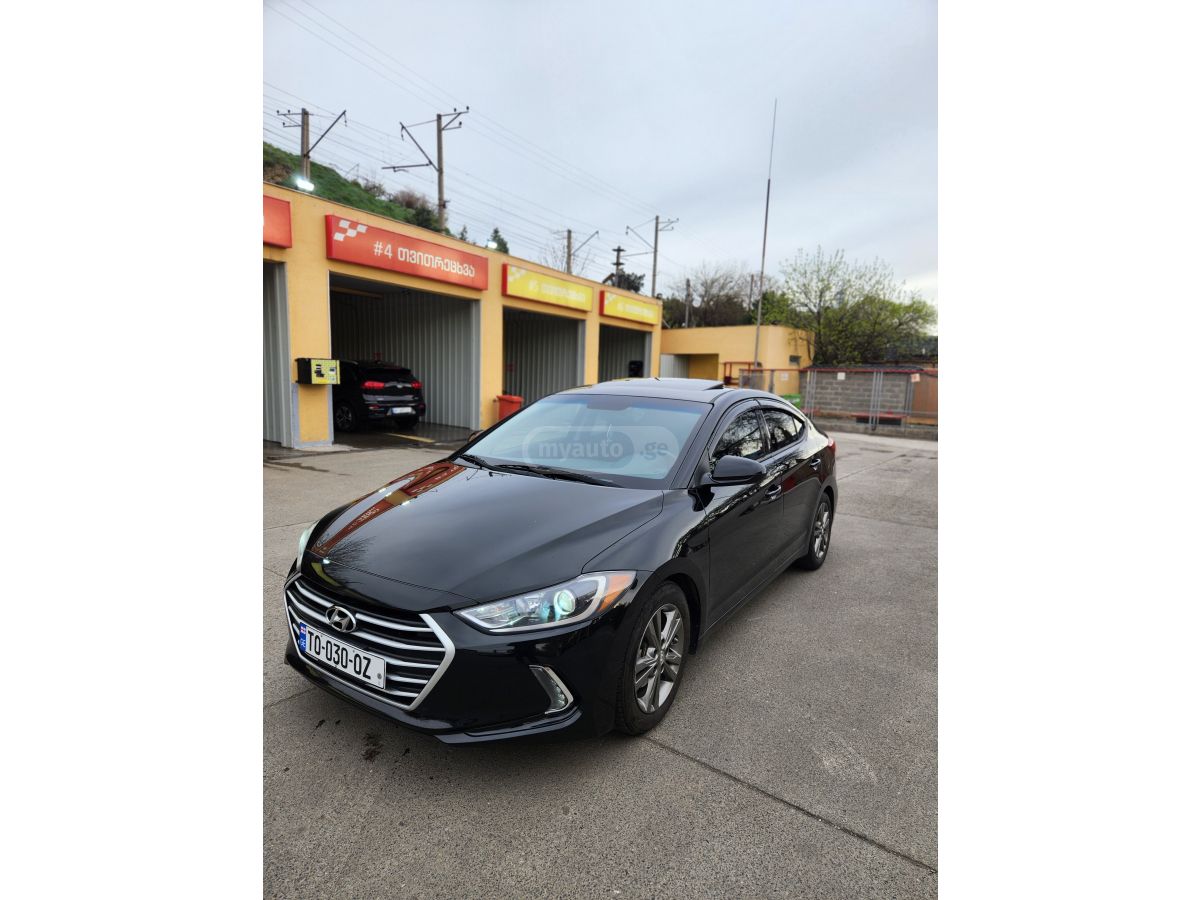 Hyundai Elantra - фото 15