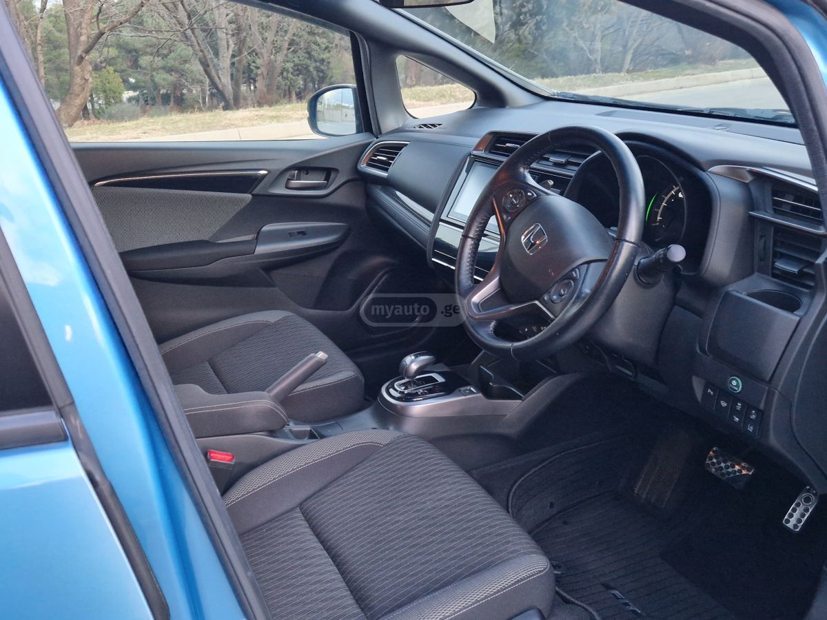 Honda FIT - фото 10