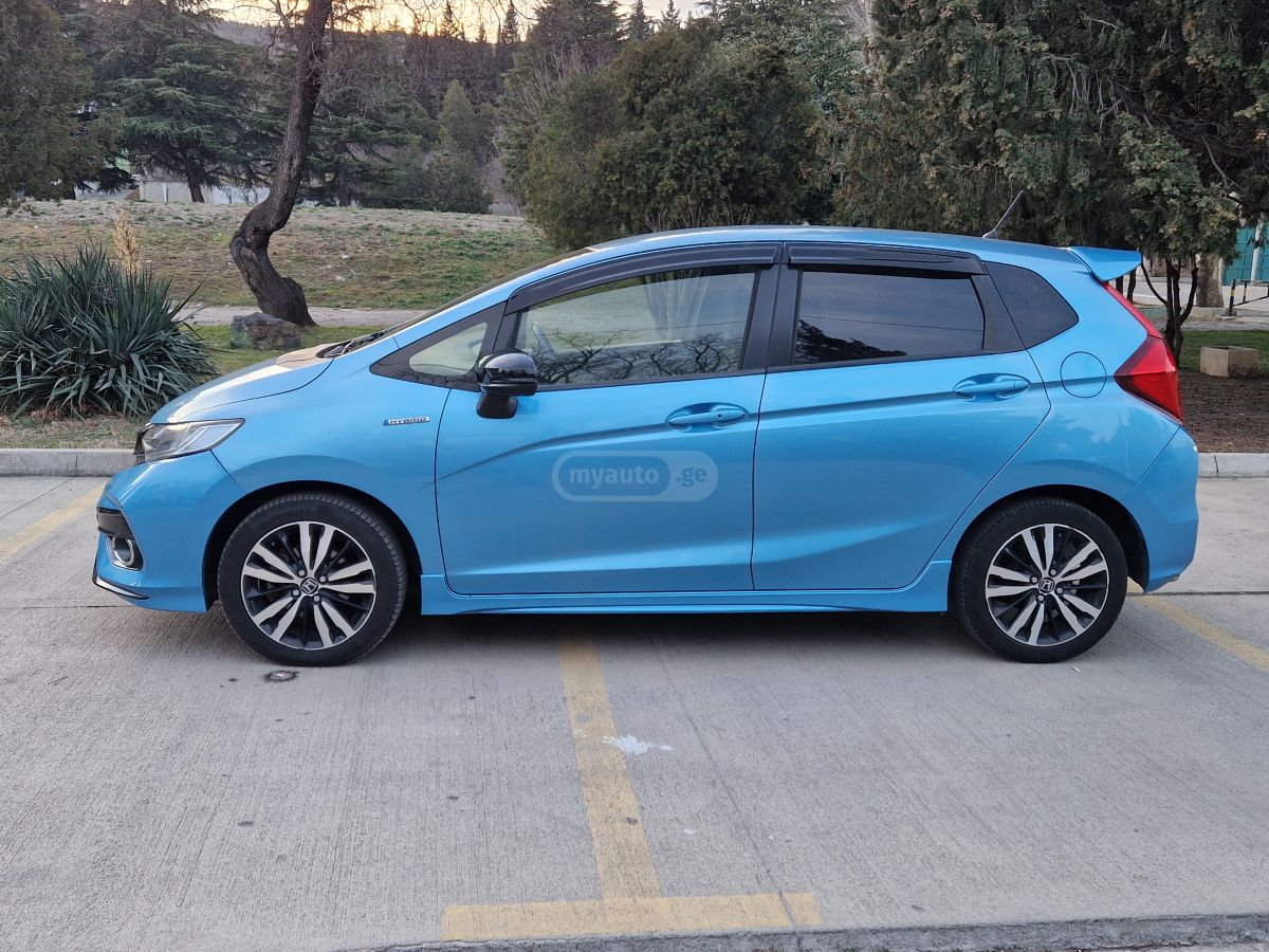 Honda FIT - фото 2